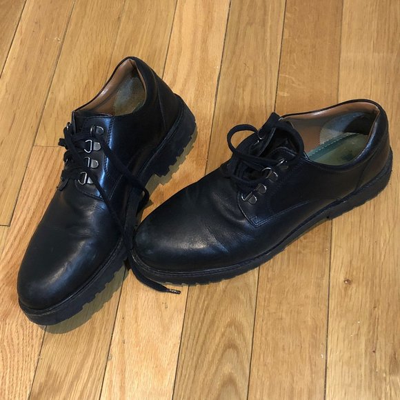 WALK London black leather shoes - Picture 1 of 4